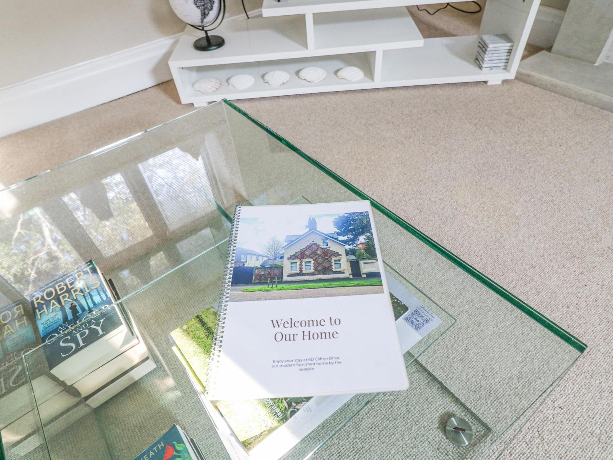Villa 6D Clifton Drive à Lytham St Annes Extérieur photo